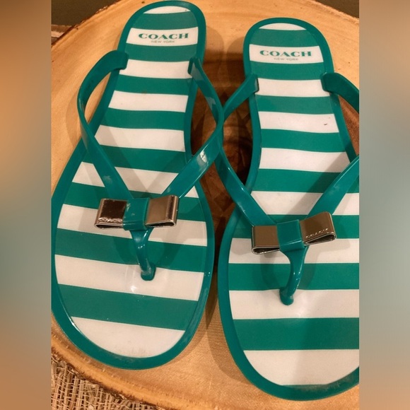 Coach‎ Landon Jelly Sandals Logo Thong Beach Green Jade White 7 - Picture 1 of 4